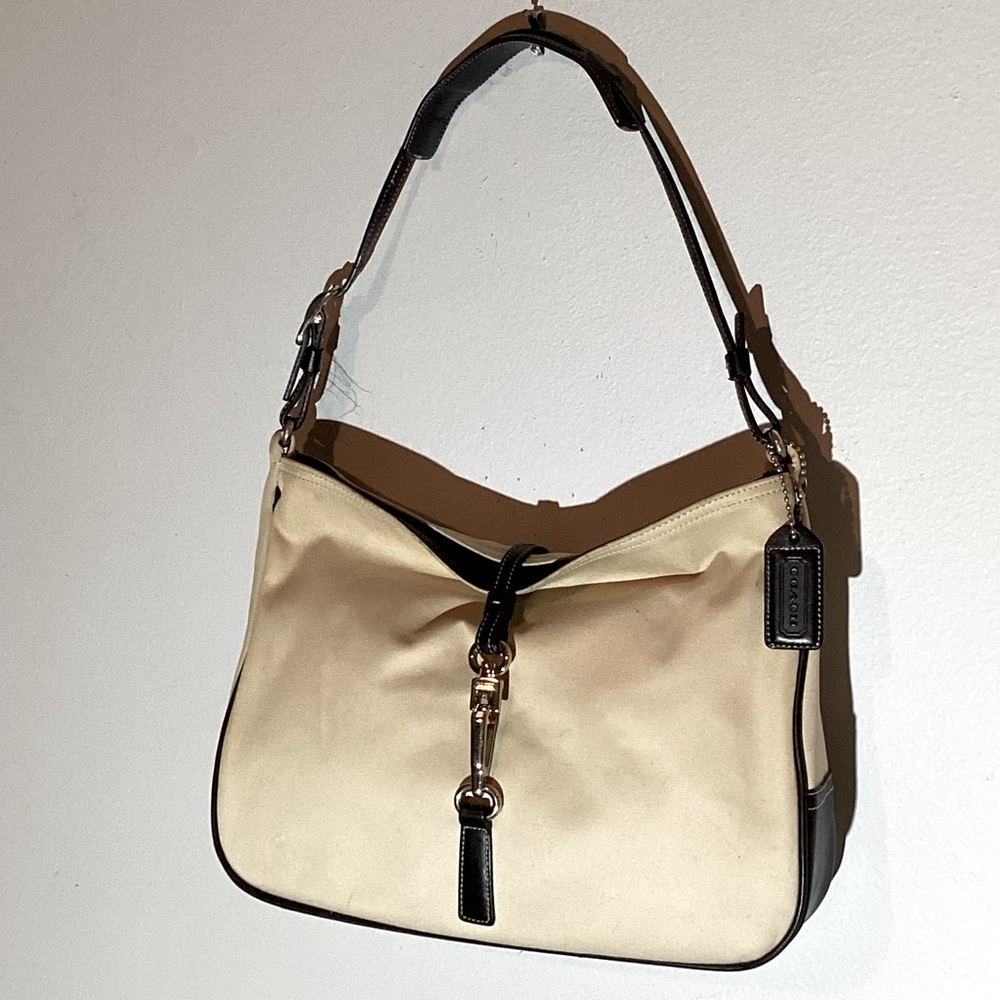 Coach Vintage Authentic beige canvas & black leather bag, hangtag, buckle close